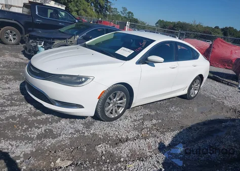 2015 Chrysler 200 Limited из США, поврежденный, VIN 1C3CCCAB4FN503570